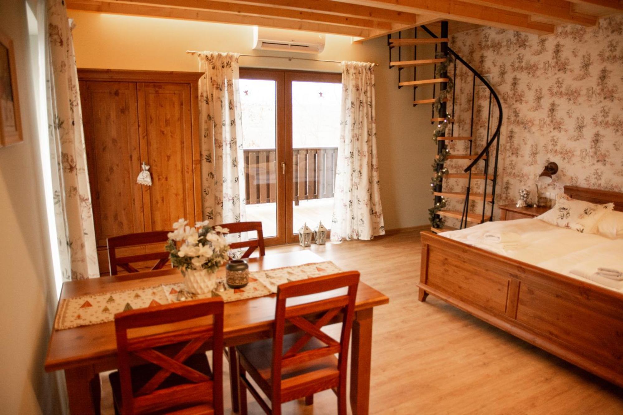 Vinarsky Andre 4* Velke Pavlovice