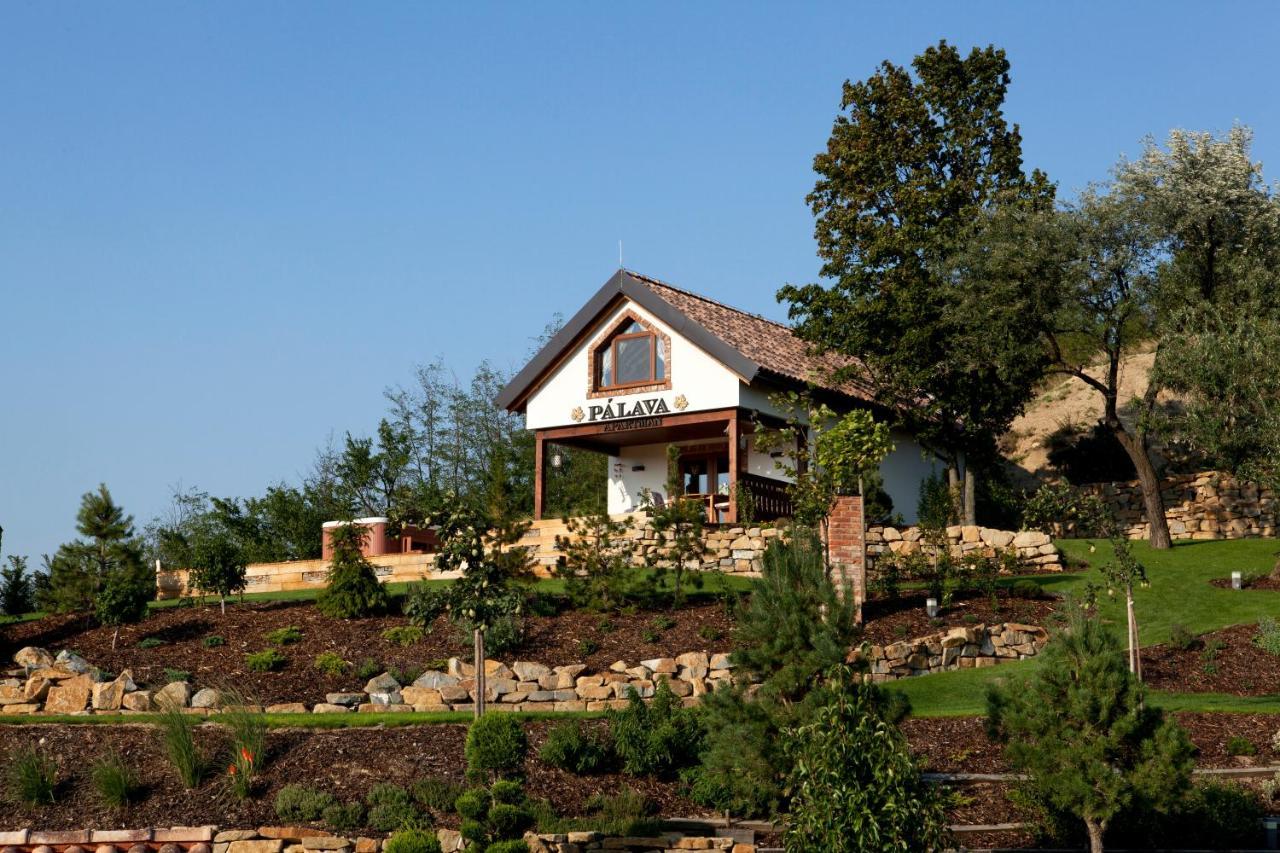 Vinarsky Andre 4* Velke Pavlovice